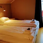 Hotel Kjerringoy Bryggehotell