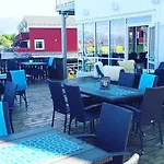 Kjerringoy Bryggehotell Hotel