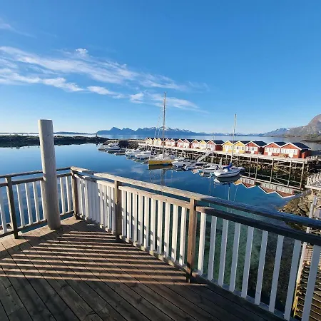 Kjerringoy Bryggehotell Hotel