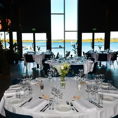 Kjerringøy Bryggehotell Hotell Bodø