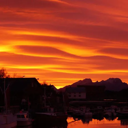 Hotell Kjerringøy Bryggehotell 4*