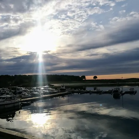 Kjerringoy Bryggehotell Szálloda