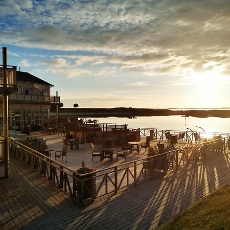 Kjerringoy Bryggehotell Bodø