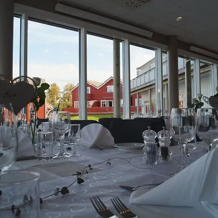 Kjerringoy Bryggehotell 4* Bodø