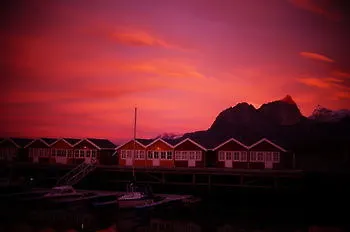 Kjerringoy Bryggehotell Otel Bodø