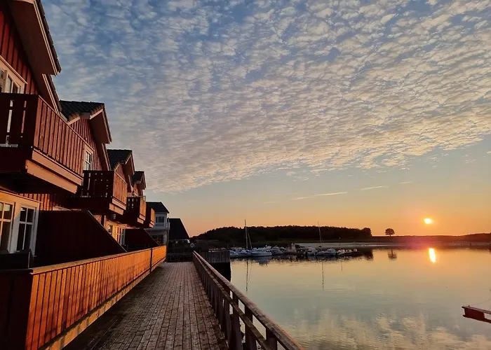 Kjerringoy Bryggehotell 4* Bodö