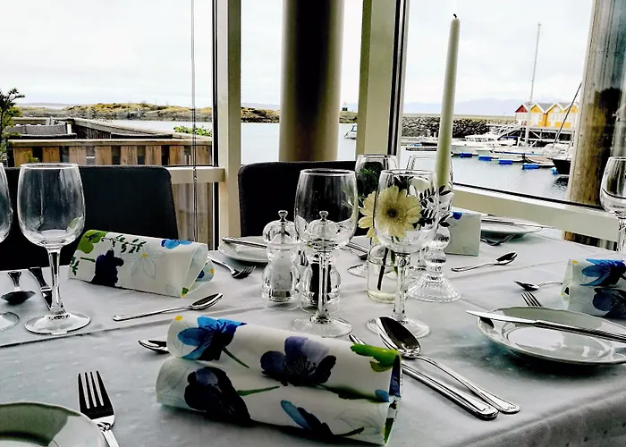 Kjerringoy Bryggehotell 4*