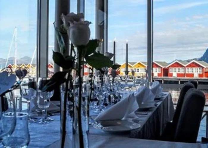 Otel Kjerringoy Bryggehotell