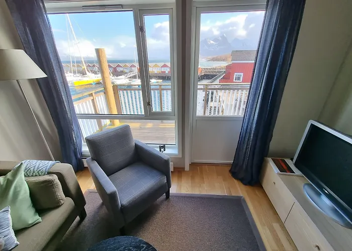 Kjerringoy Bryggehotell Hotell 4*