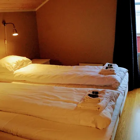 ホテル Kjerringoy Bryggehotell