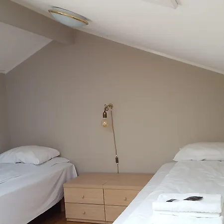 Kjerringoy Bryggehotell