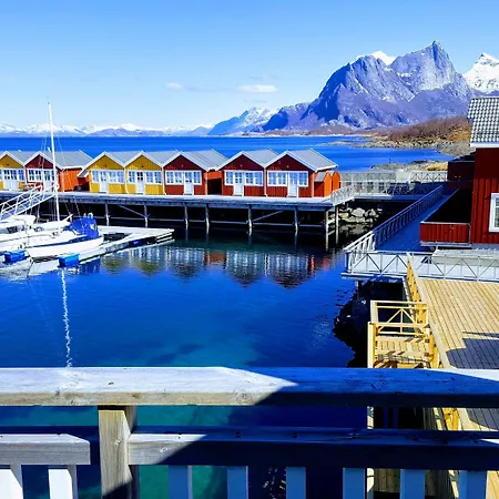 Kjerringoy Bryggehotell ホテル ボードー