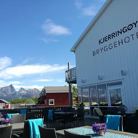ホテル Kjerringoy Bryggehotell ボードー