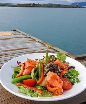 Kjerringoy Bryggehotell 4*