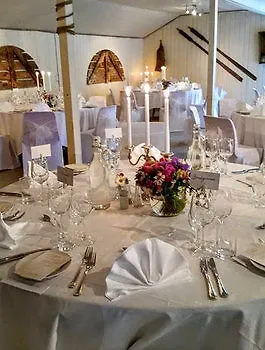 Kjerringoy Bryggehotell 4*